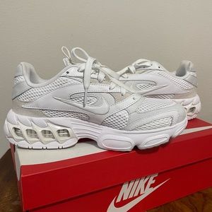 Women’s Nike Zoom Air Fire size 7